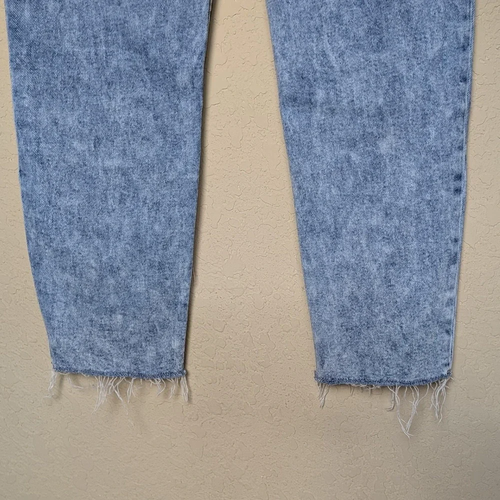 Hollister high rise
